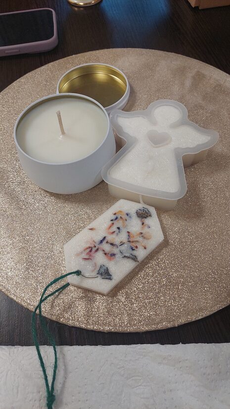 Standarta sveču liešana